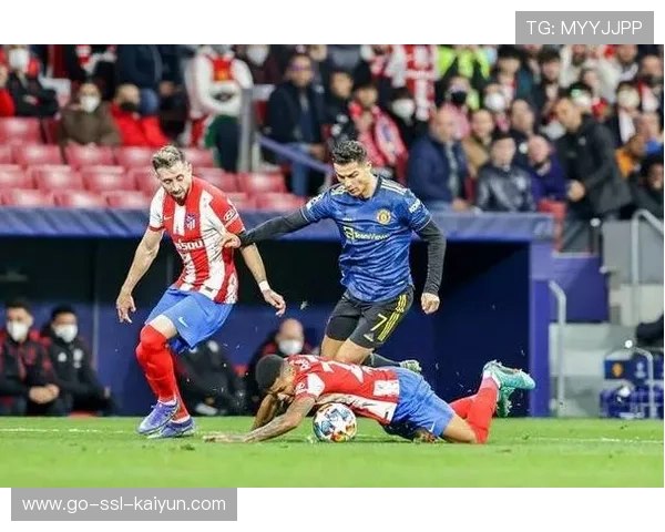 巴萨盯上皇马失分！西甲争冠再次白热化