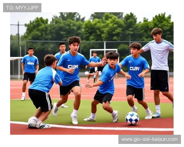 阿贾克斯青年军活力四射:青训之路与梦想成长