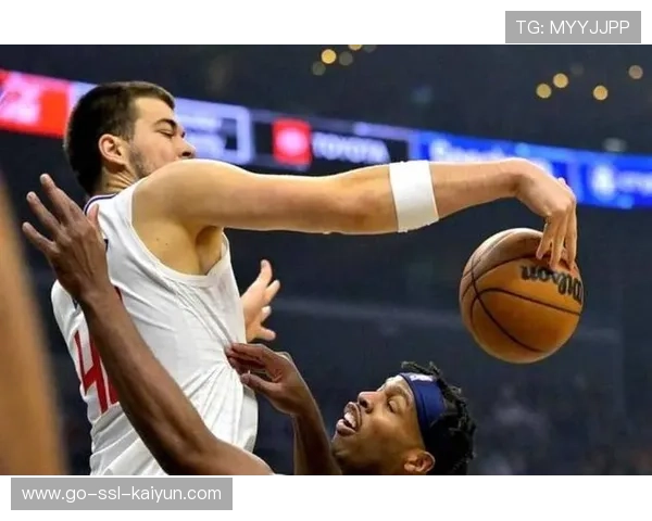 步行者重磅交易，内线争夺战白热化，祖巴茨成香饽饽