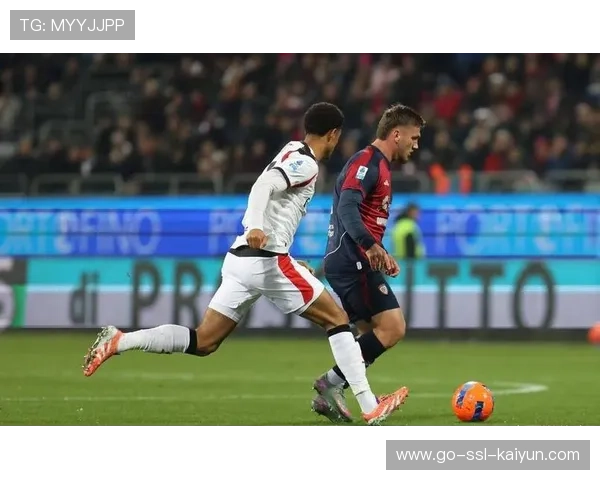 莱奥边路传中助攻,AC米兰门前推射得手 莱奥边路传中助攻,AC米兰门前推射得手